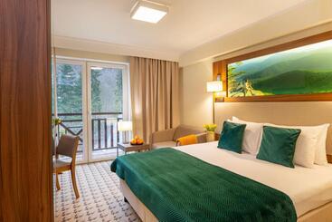 هتل Verde Montana Wellness & Spa