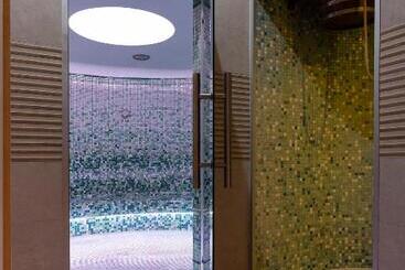 هتل Verde Montana Wellness & Spa