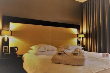 Silver Hotel & Gokart Center