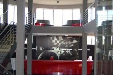 Silver Hotel & Gokart Center