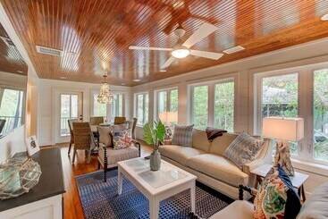 29 Twin Oaks