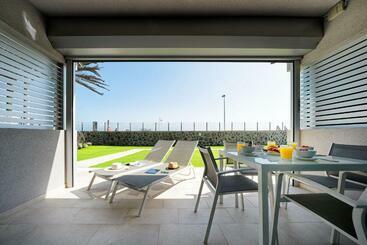 Apartamentos Con Mar