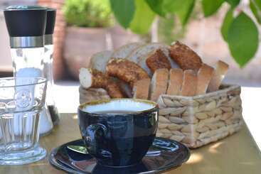 هتل Lunaria Guest House