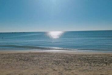 هتل Riviera