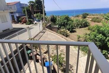 هتل Sanleoresidence