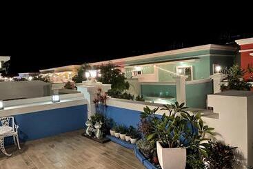 پانسیون Bloom B&b