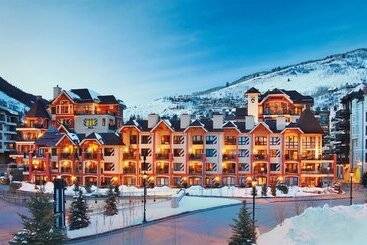 Ski In, Ski Out Studio Condo In The Heart Of Lionshead Village With Hot Tubs And Pool