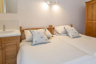 1 Hazeldene