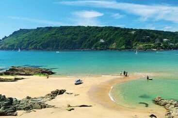 6 Combehaven