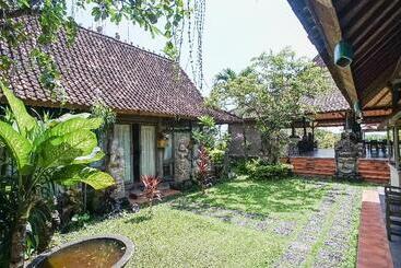 هاستل Bali Eco Living Yoga Healing Meditation And Retreat Center