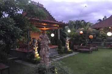 هاستل Bali Eco Living Yoga Healing Meditation And Retreat Center