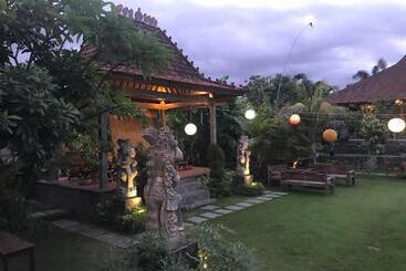 هاستل Bali Eco Living Yoga Healing Meditation And Retreat Center