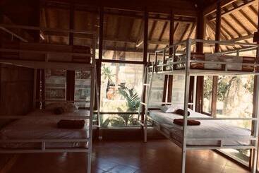 هاستل Bali Eco Living Yoga Healing Meditation And Retreat Center