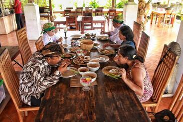 هاستل Bali Eco Living Yoga Healing Meditation And Retreat Center
