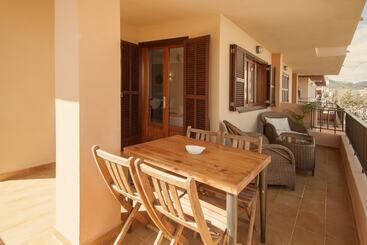 Apartamentos Alamos