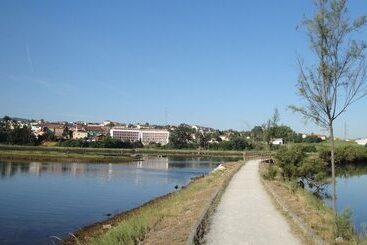 Apartamentos Turísticos Bahía De Boó - El Astillero