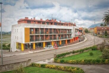Apartamentos Turísticos Bahía De Boó