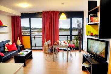 Apartamentos Turísticos Bahía De Boó