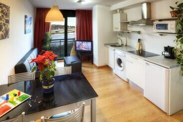 Apartamentos Turísticos Bahía De Boó