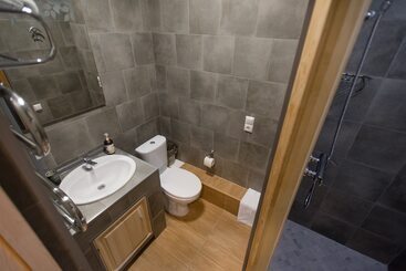 Atlas   Hostel