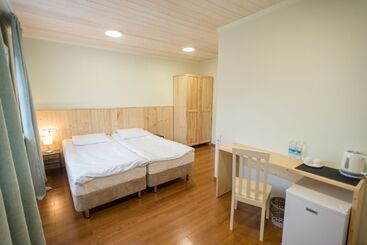 Atlas   Hostel