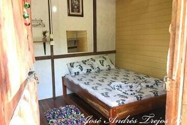تختخواب و صبحانه Cabinas Manawada