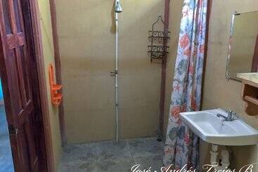 تختخواب و صبحانه Cabinas Manawada