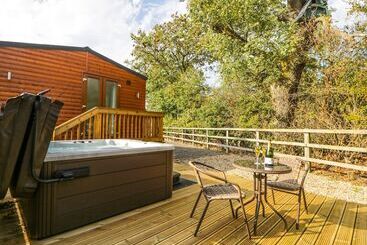 Beech Tree Lodge