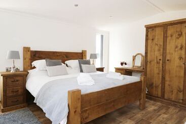 Beech Tree Lodge