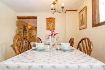 Henmarsh Cottage
