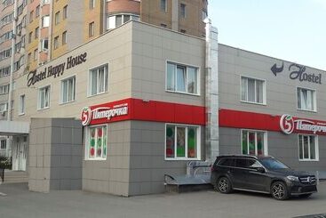 Hostel Happy House On Kholmogorova