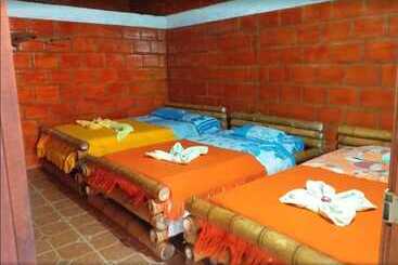 هتل Cabanas Y Camping Colinas De San Diego