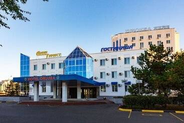 هتل Druzhba