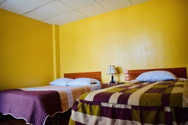 فندق Hospedaje Roly