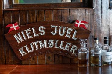 هتل Guesthouse Klitmøller