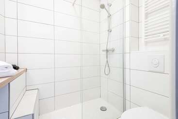 هتل Le Crystal Dinard Plage