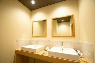 Inn Sect Hostel