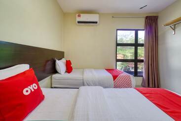 Manjung Inn Hotel By Oyo Rooms