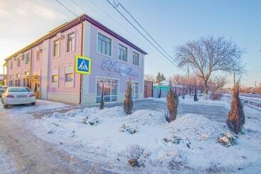 Mini Hotel Live In Rostov