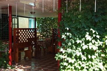 Mini Hotel Zolotye Peski