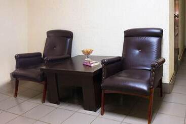 پانسیون Dorozhny Guest House