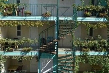 پانسیون Guest House Seagull