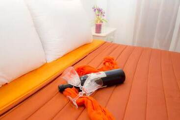 펜션 Palaios Rooms