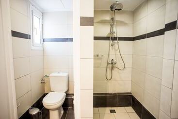 پانسیون Xenia Ionis Luxury Apartments