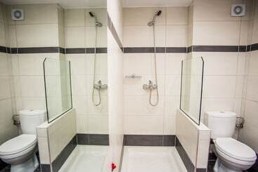 پانسیون Xenia Ionis Luxury Apartments