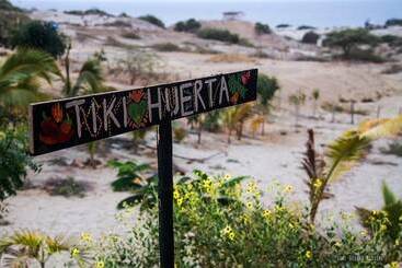 Tiki Surf House   Hostel