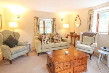 Brookside Cottage