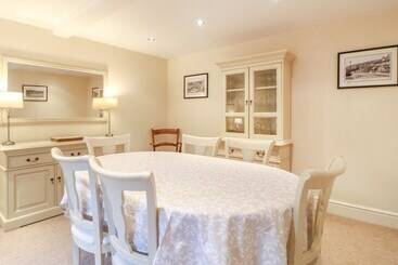 Brookside Cottage