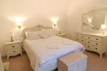 Brookside Cottage