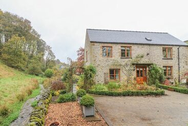 Brookside Cottage